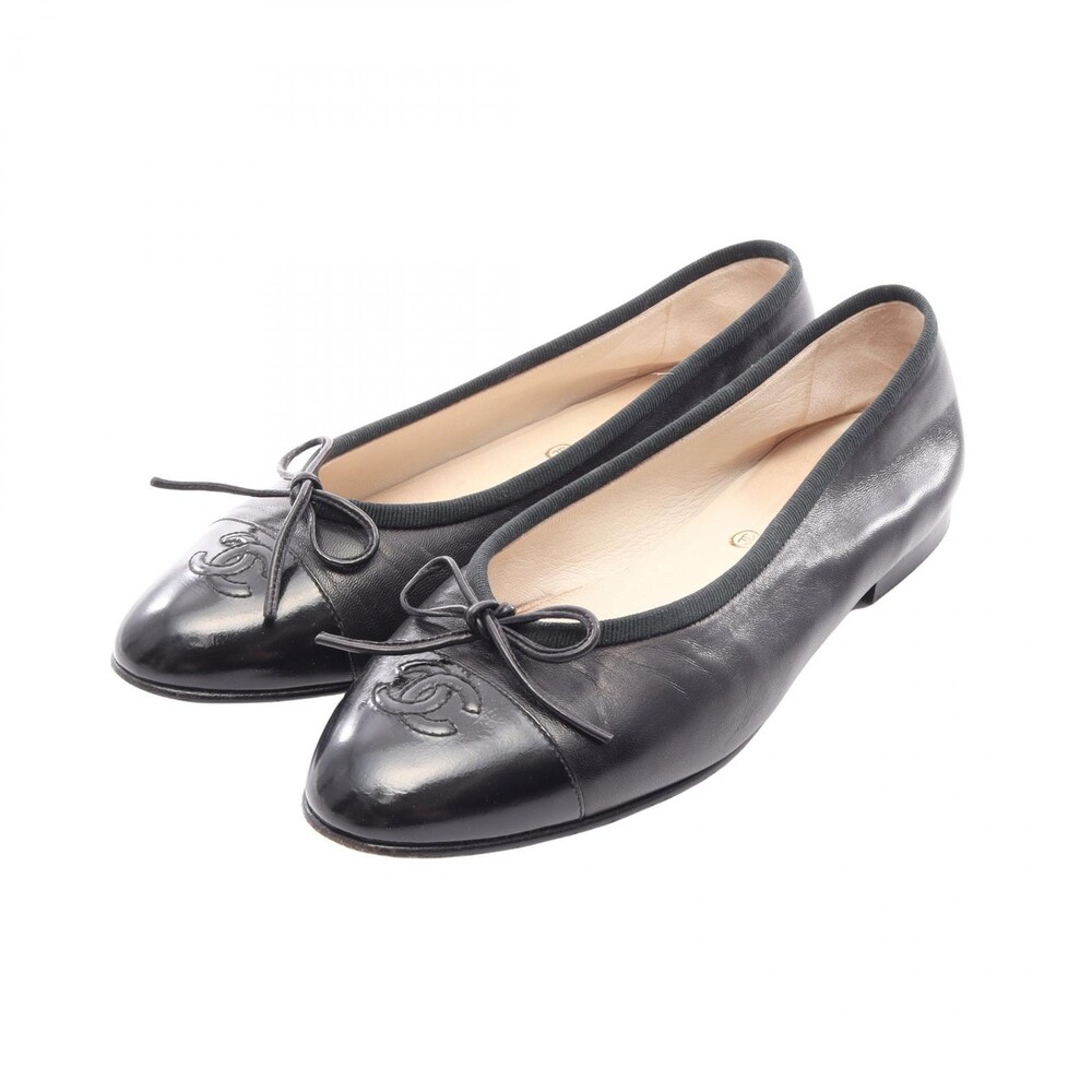 Chanel Coco Mark Flat Pumps Shoes #38 #327754C84B